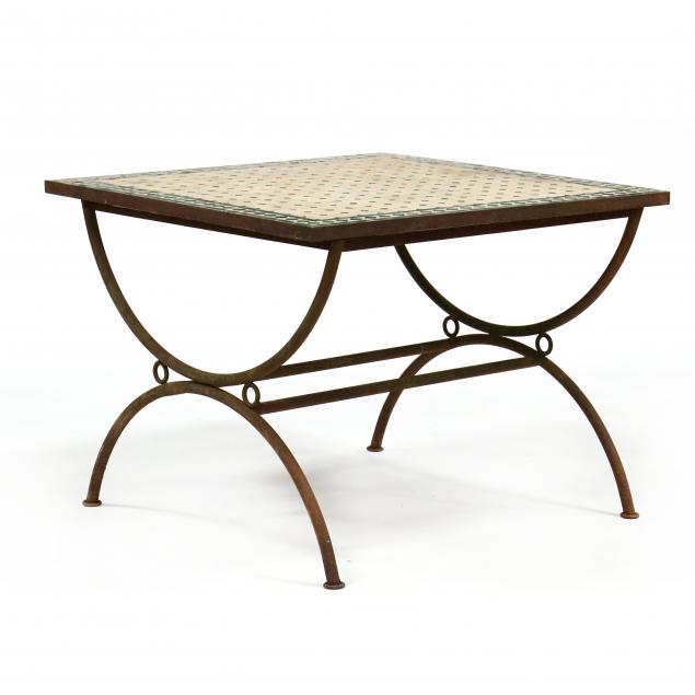 mosaic-top-patio-table