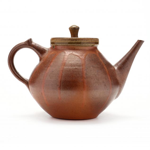 nc-pottery-unusual-decorated-mark-hewitt-teapot