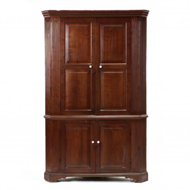 north-carolina-chippendale-cherry-inlaid-corner-cupboard