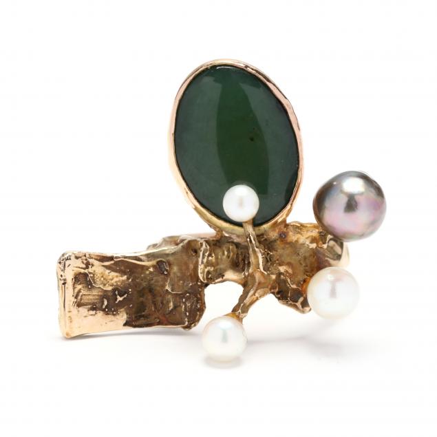 modernist-nephrite-and-pearl-ring