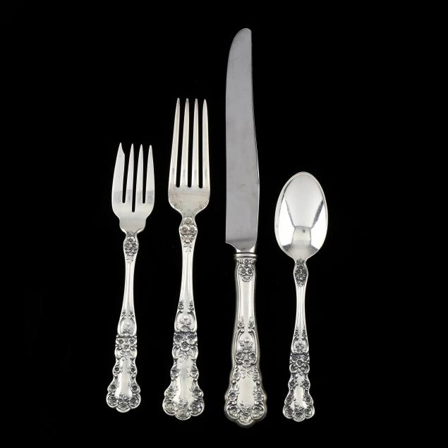 gorham-i-buttercup-i-sterling-silver-flatware-service