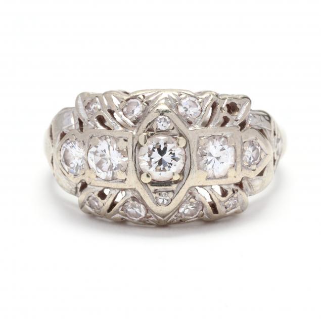 antique-14kt-white-gold-and-diamond-ring