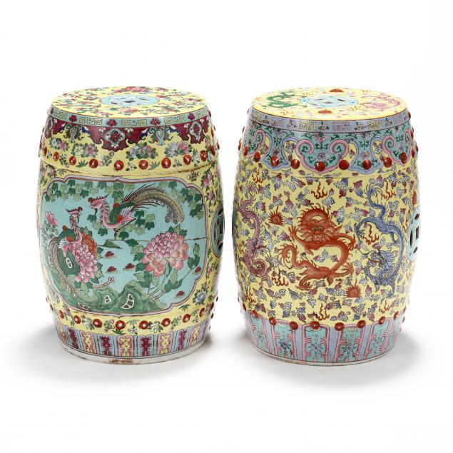 near-pair-of-contemporary-chinese-export-porcelain-garden-stools