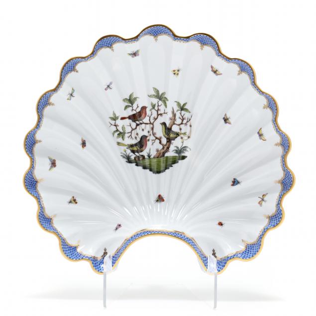 a-herend-porcelain-i-rothschild-bird-i-large-shell-serving-dish