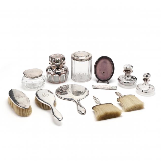 twelve-sterling-silver-vanity-items