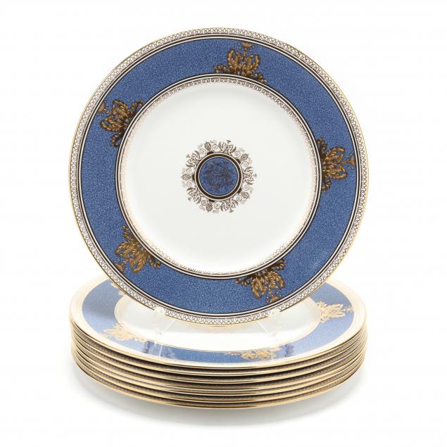a-set-of-eight-wedgwood-plates