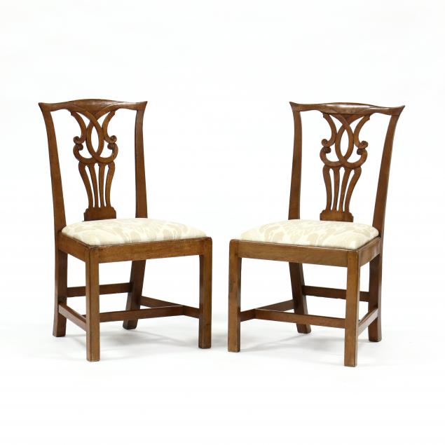 a-pair-of-american-chippendale-carved-mahogany-side-chairs