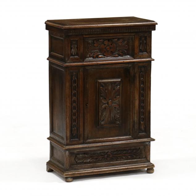 continental-carved-oak-bedside-cabinet