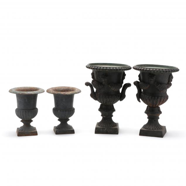 two-pair-of-classical-style-garden-urns