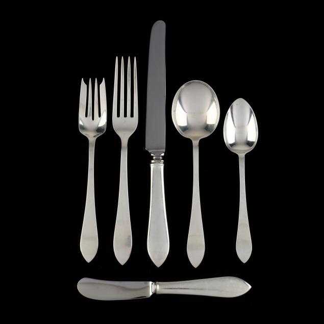 tiffany-i-faneuil-i-sterling-silver-flatware-service