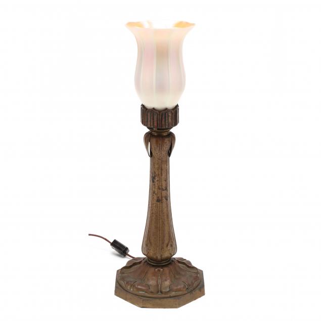 art-nouveau-lamp-with-quezal-shade