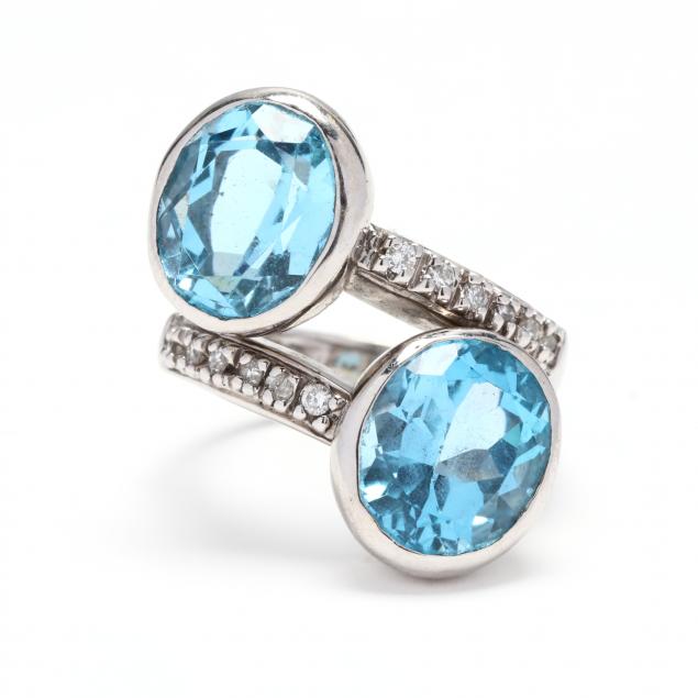 18kt-white-gold-blue-topaz-and-diamond-ring