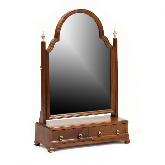 bench-made-queen-anne-style-dressing-mirror