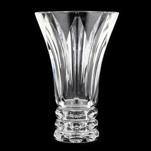 st-louis-cut-crystal-vase