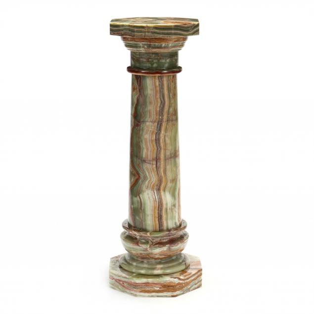 classical-style-green-onyx-pedestal