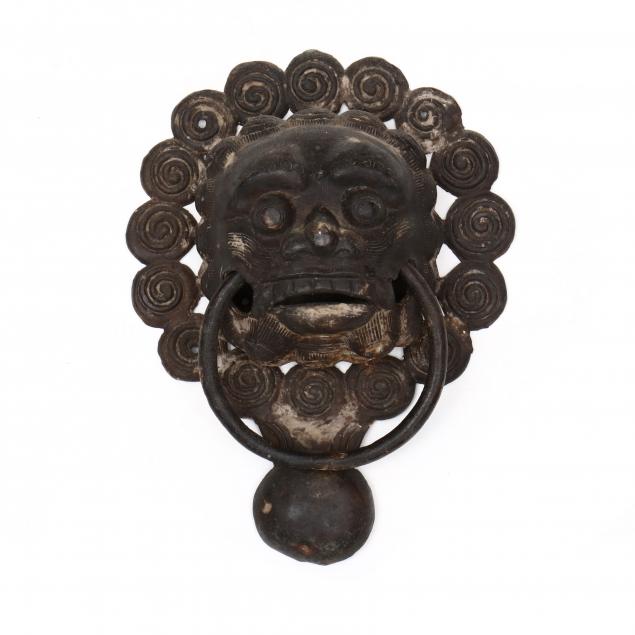 nepalese-lion-temple-door-knocker