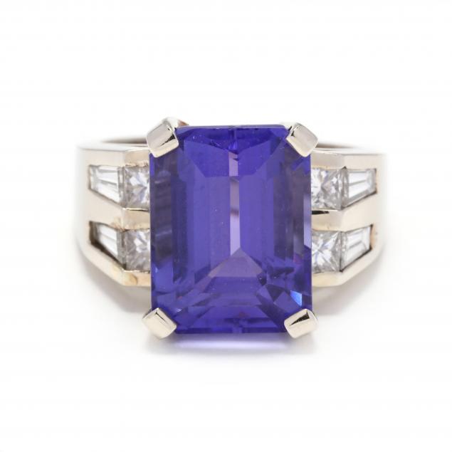 14kt-gold-tanzanite-and-diamond-ring