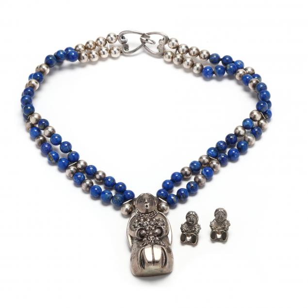 southwestern-silver-storyteller-motif-necklace-and-earrings