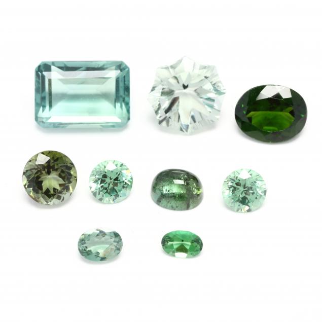 group-of-loose-green-gemstones