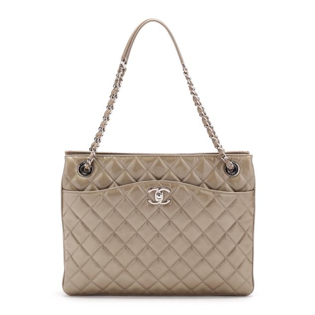 Taupe Patent Leather Grand Shopping Tote, Chanel (Lot 115 - The Signature  Spring AuctionMar 13, 2021, 9:00am)