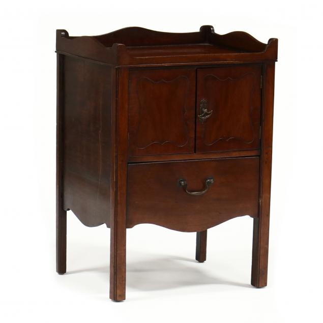 late-george-iii-mahogany-pot-cabinet