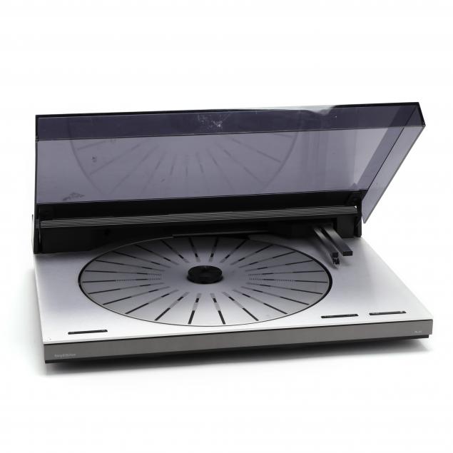 bang-olufson-turntable