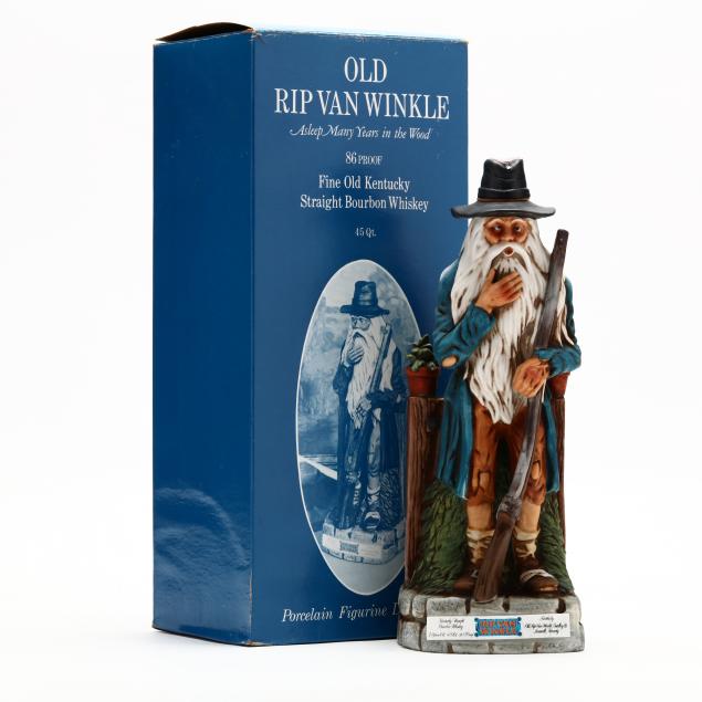 old-rip-van-winkle-bourbon-whiskey-in-decanter