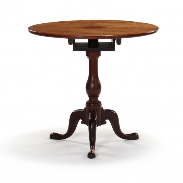 southern-queen-anne-mahogany-tilt-top-tea-table