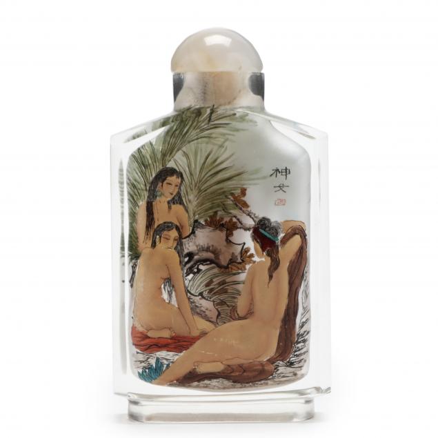 a-modern-glass-inside-painted-snuff-bottle