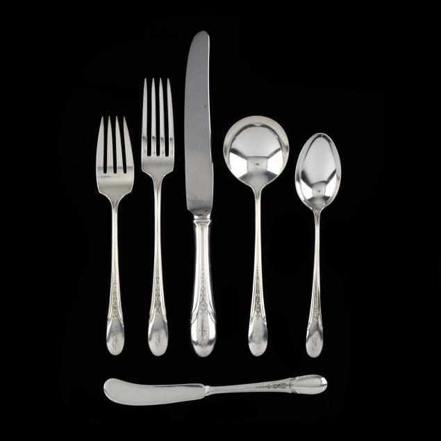 towle-i-symphony-chased-i-sterling-silver-flatware-service