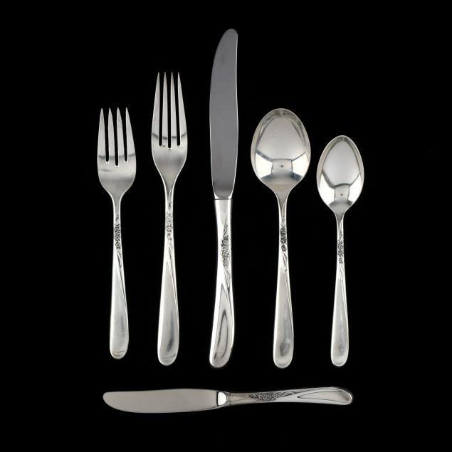 towle-i-silver-spray-i-sterling-silver-flatware-service