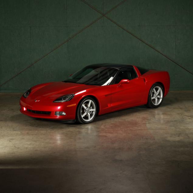 2005-chevrolet-corvette-coupe