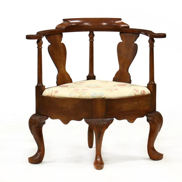 hardin-queen-anne-style-cherry-corner-chair