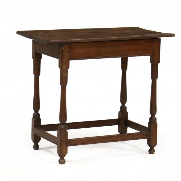 southern-yellow-pine-tavern-table