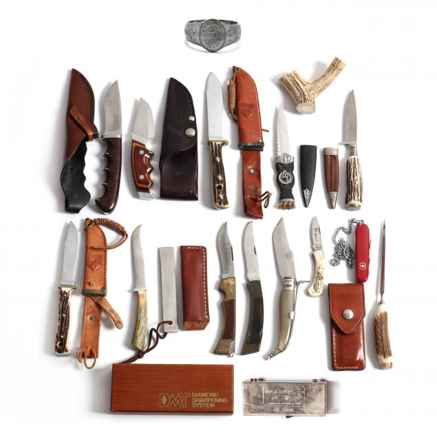 collection-of-hunting-and-pocket-knives