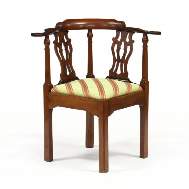 american-chippendale-mahogany-corner-chair