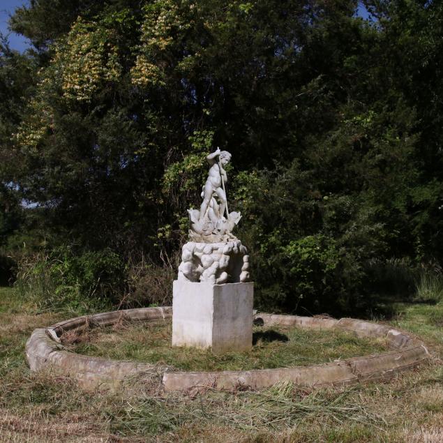 antique-baroque-style-carved-roman-marble-fountain