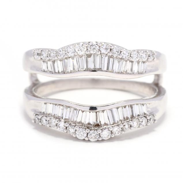 14kt-white-gold-and-diamond-ring-guard-jacket