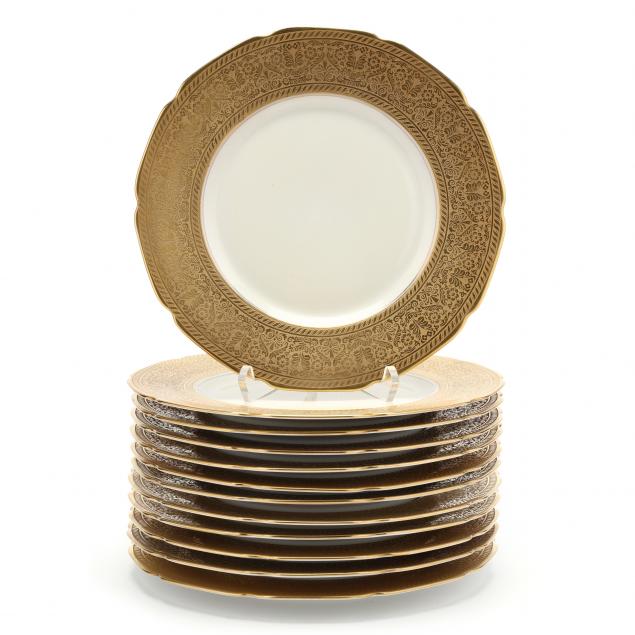 set-of-twelve-heinrich-co-dinner-plates