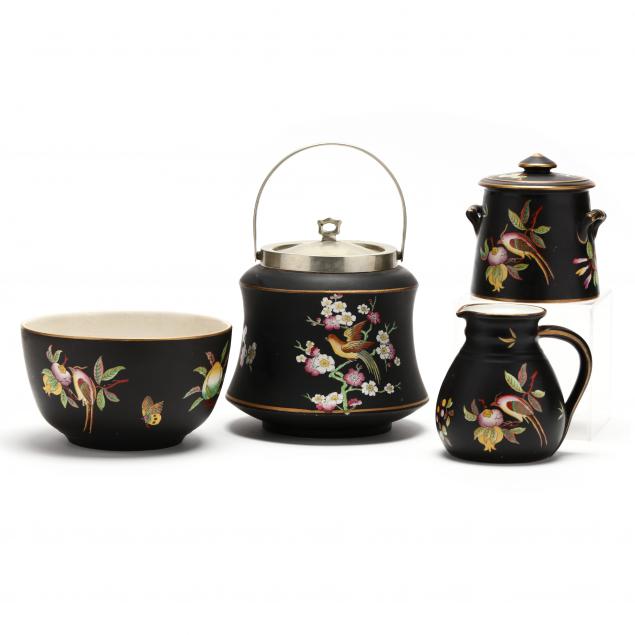 four-vintage-english-basalt-porcelain-items