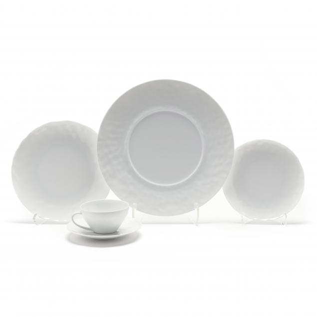 96-pieces-of-bernardaud-limoges-i-digital-i-porcelain-dinner-service