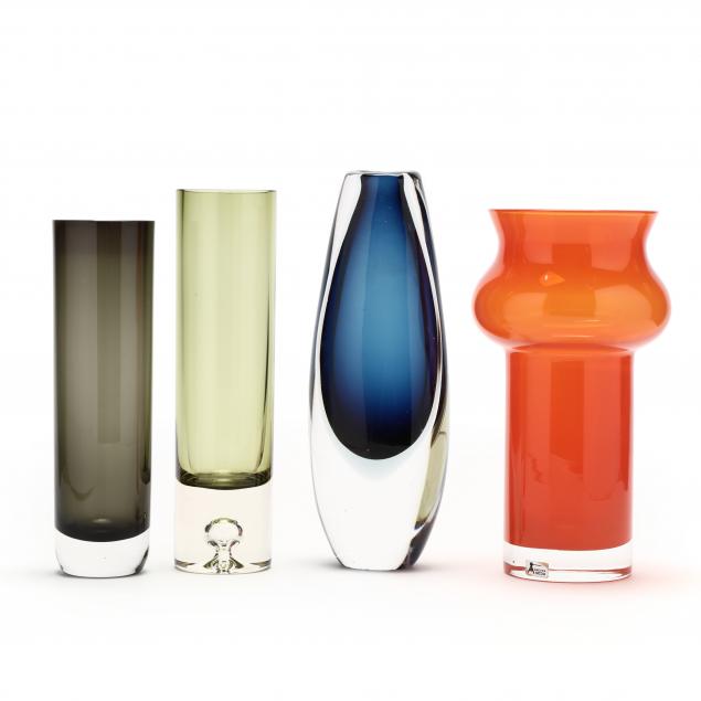 four-modern-art-glass-vases-signed