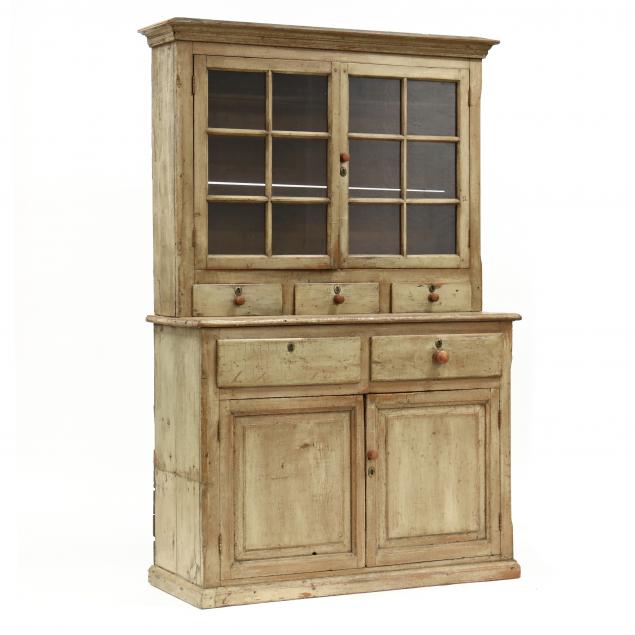 continental-painted-step-back-flat-wall-cupboard