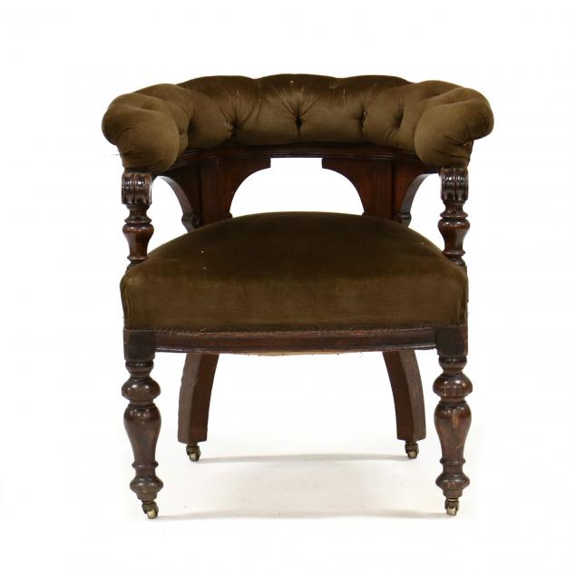 antique-english-gentleman-s-lounge-chair