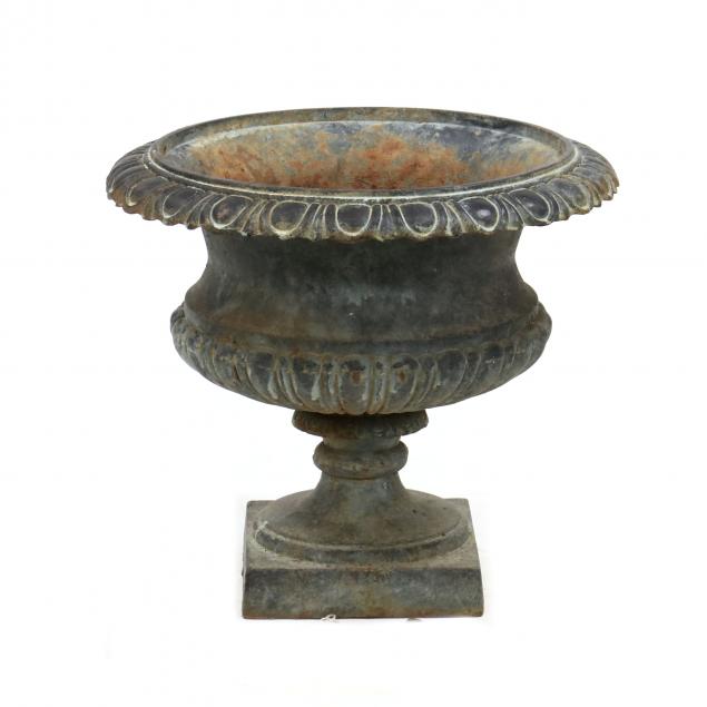 classical-style-cast-iron-garden-urn