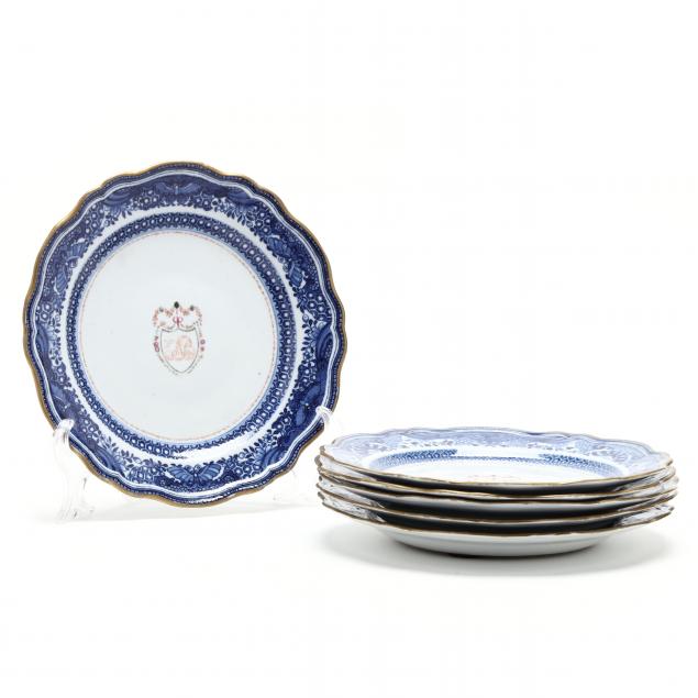 a-set-of-six-chinese-export-porcelain-armorial-crest-plates