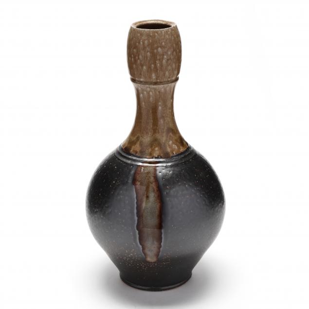 daniel-johnston-nc-pottery-bottle-vase