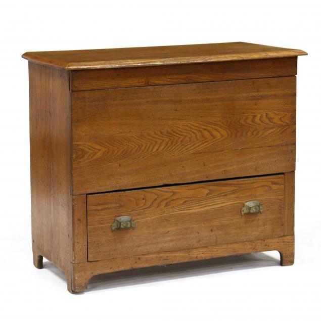 new-england-chestnut-mule-chest