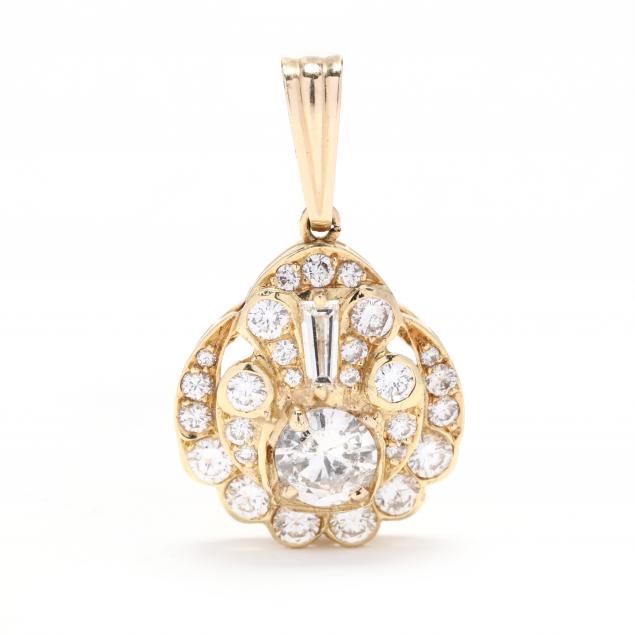 gold-and-diamond-pendant