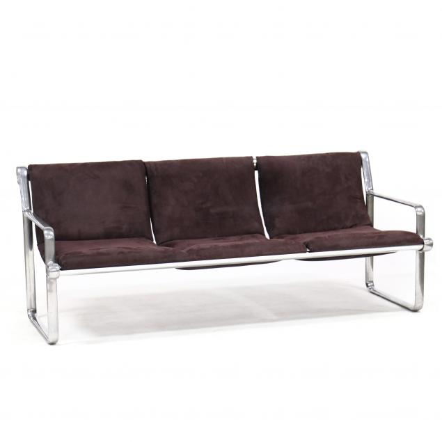 hannah-morrison-i-sling-i-sofa